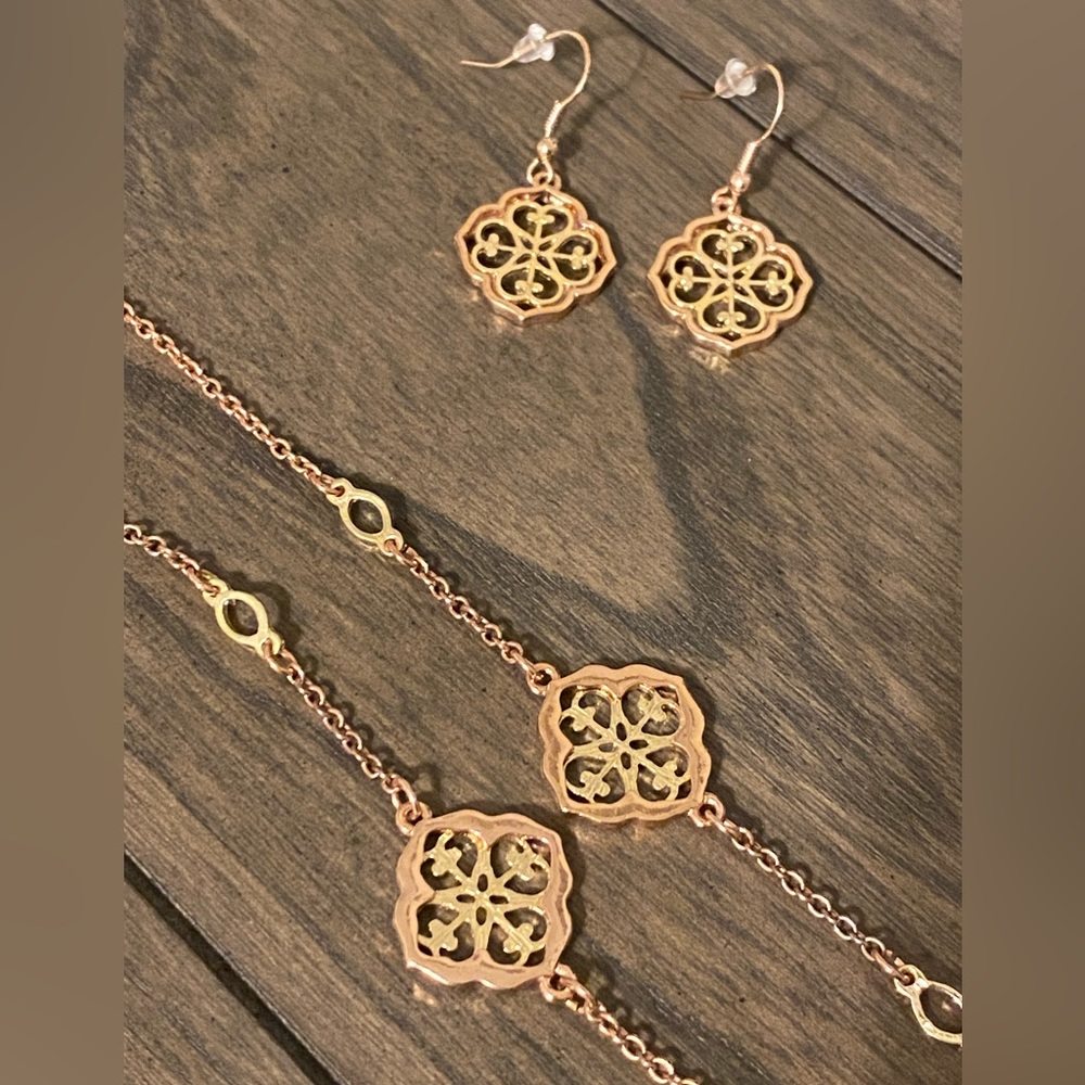 Celtic Style Necklace & Earings